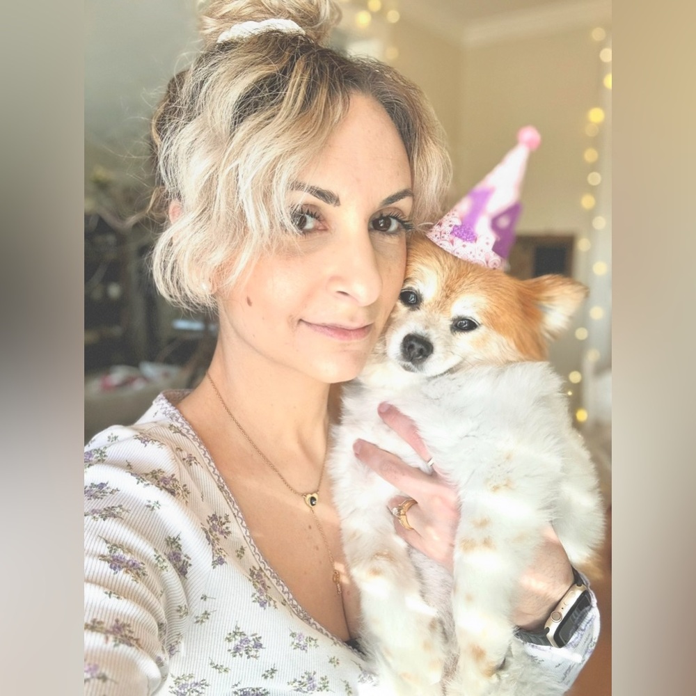 ❤️ Meet Your Posher, Mona! ❤️